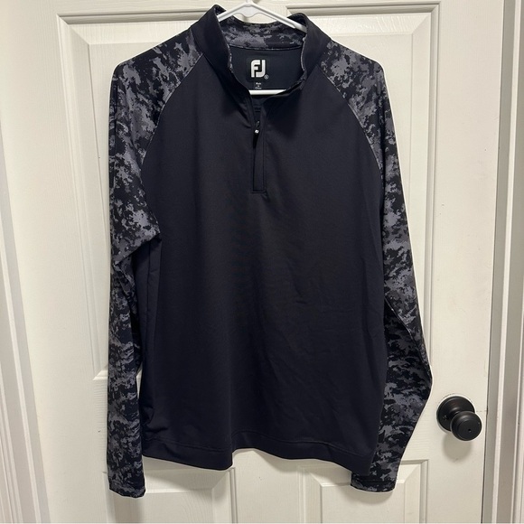 FootJoy Performance Golf QuarterZip Pullover Black Camo Sleeves‎ Size Small - Picture 1 of 6